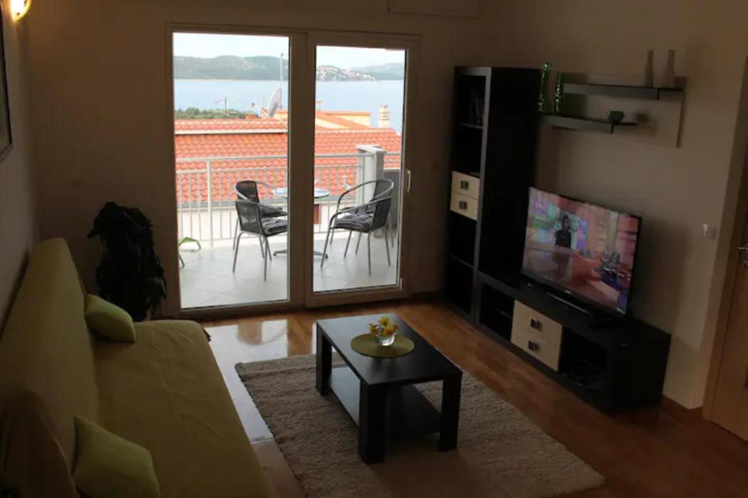 Apartment Mia - Spacious Apartment On 85 M2 With Beautiful Sea View Τρογκίρ Εξωτερικό φωτογραφία