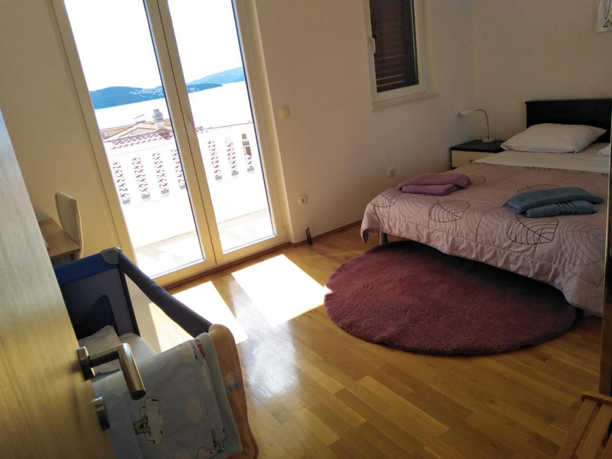 Apartment Mia - Spacious Apartment On 85 M2 With Beautiful Sea View Τρογκίρ Εξωτερικό φωτογραφία