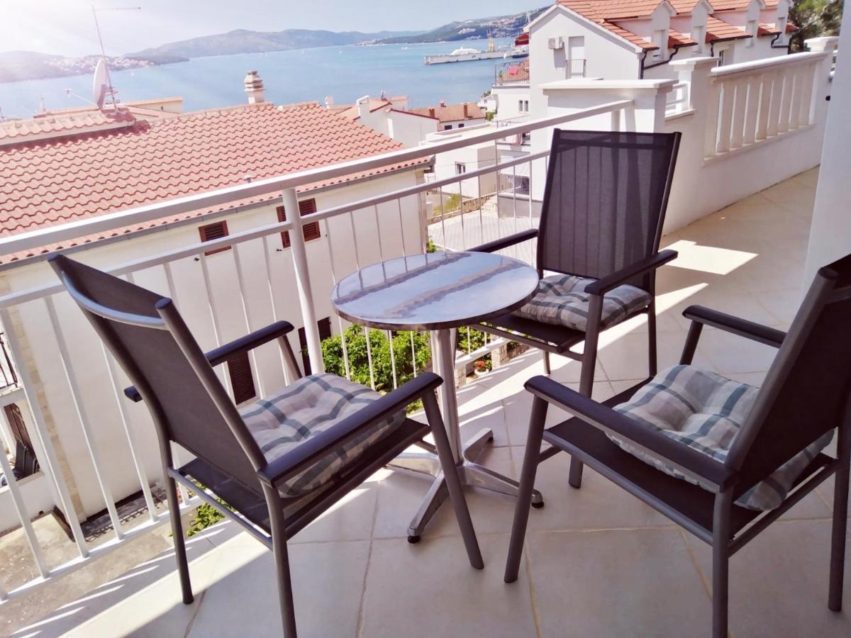 Apartment Mia - Spacious Apartment On 85 M2 With Beautiful Sea View Τρογκίρ Εξωτερικό φωτογραφία