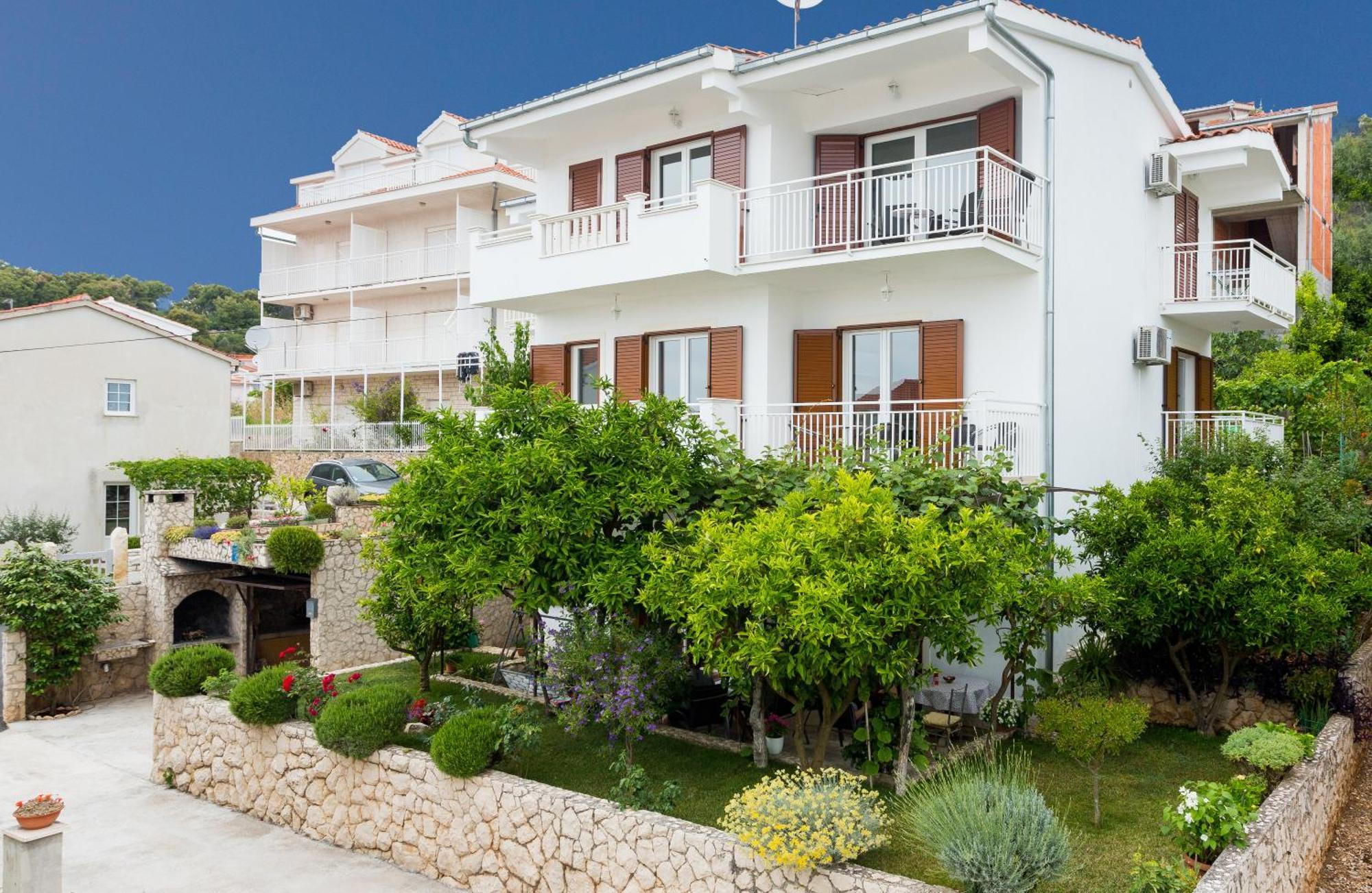 Apartment Mia - Spacious Apartment On 85 M2 With Beautiful Sea View Τρογκίρ Εξωτερικό φωτογραφία
